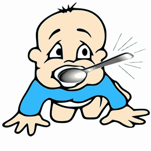 Bebé con cuchara de plata
