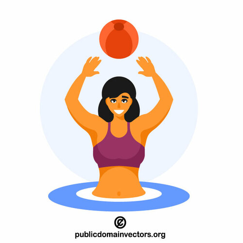 Femme jouant avec une balle dans l’eau