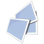 رسم ثلاث صور ذات خلفية زرقاء